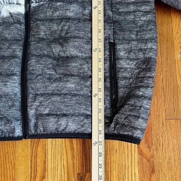 Grey puffer jacket - Picture 2 of 5